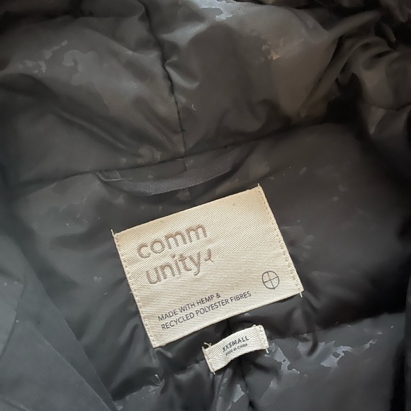 Aritiza winter jacket - Picture 2 of 6